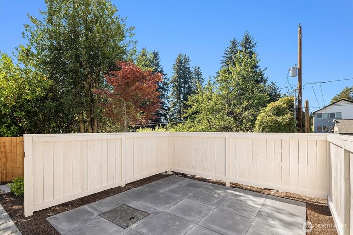 Property Photo:  11526  38th Avenue NE  WA 98125 