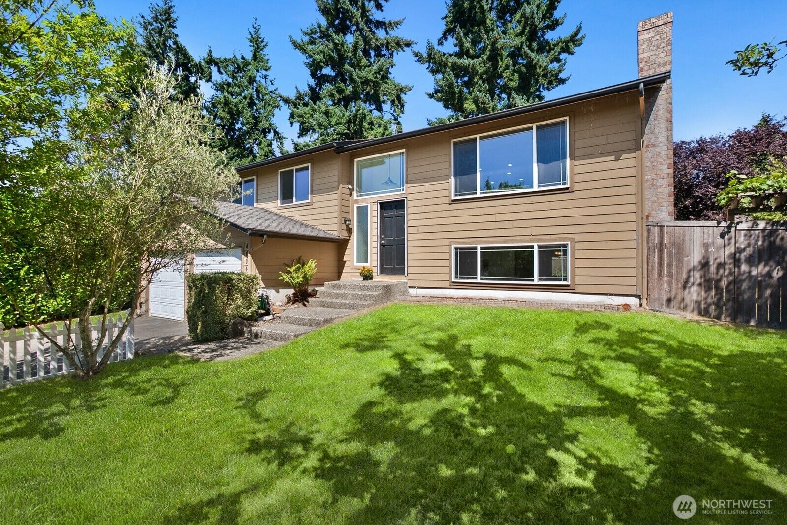 Property Photo:  4004 SW 337th Street  WA 98023 