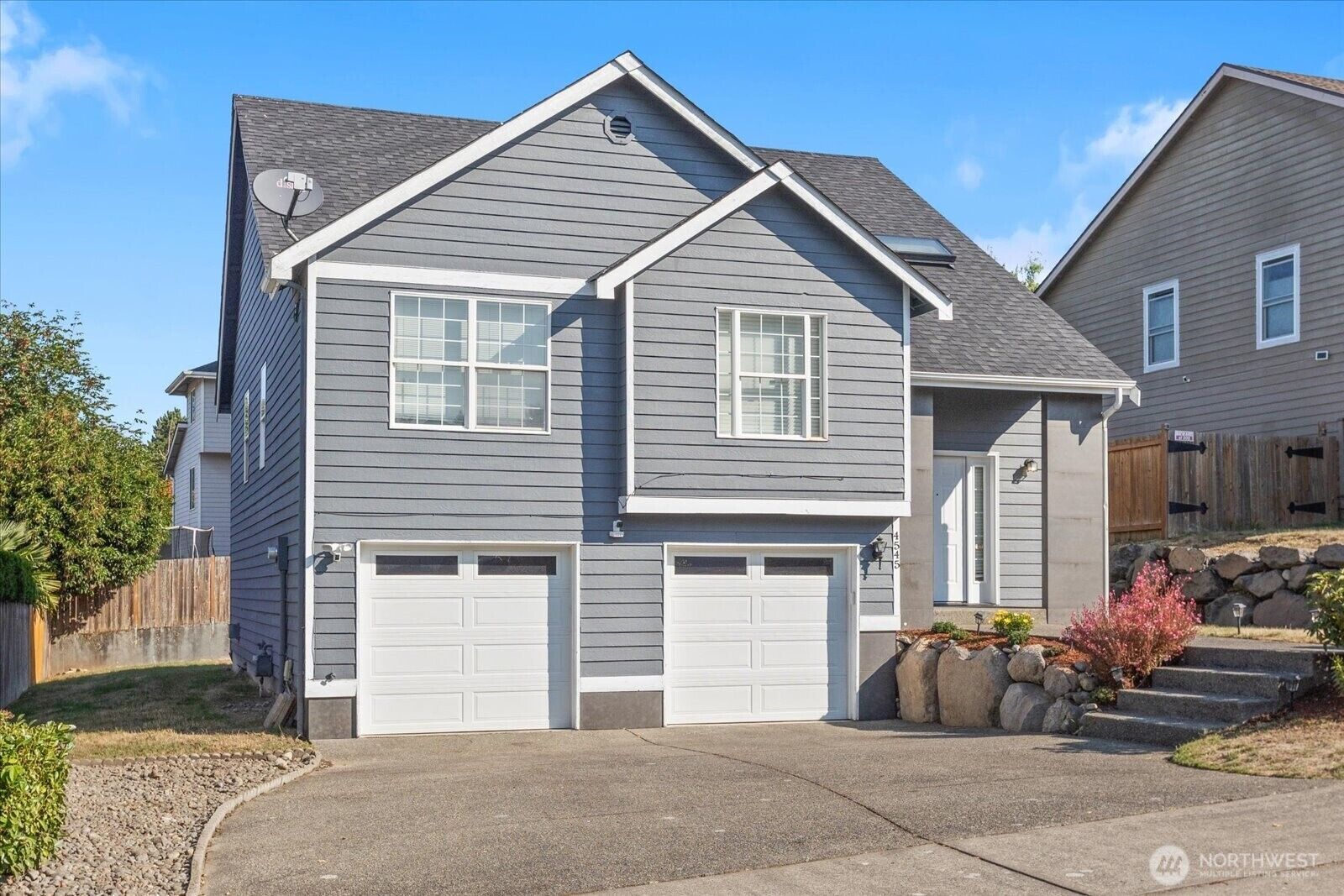 Property Photo:  4545  44th Street NE  WA 98422 