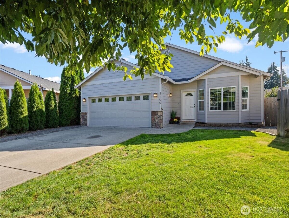 Property Photo:  2100 N Q Street  WA 98671 