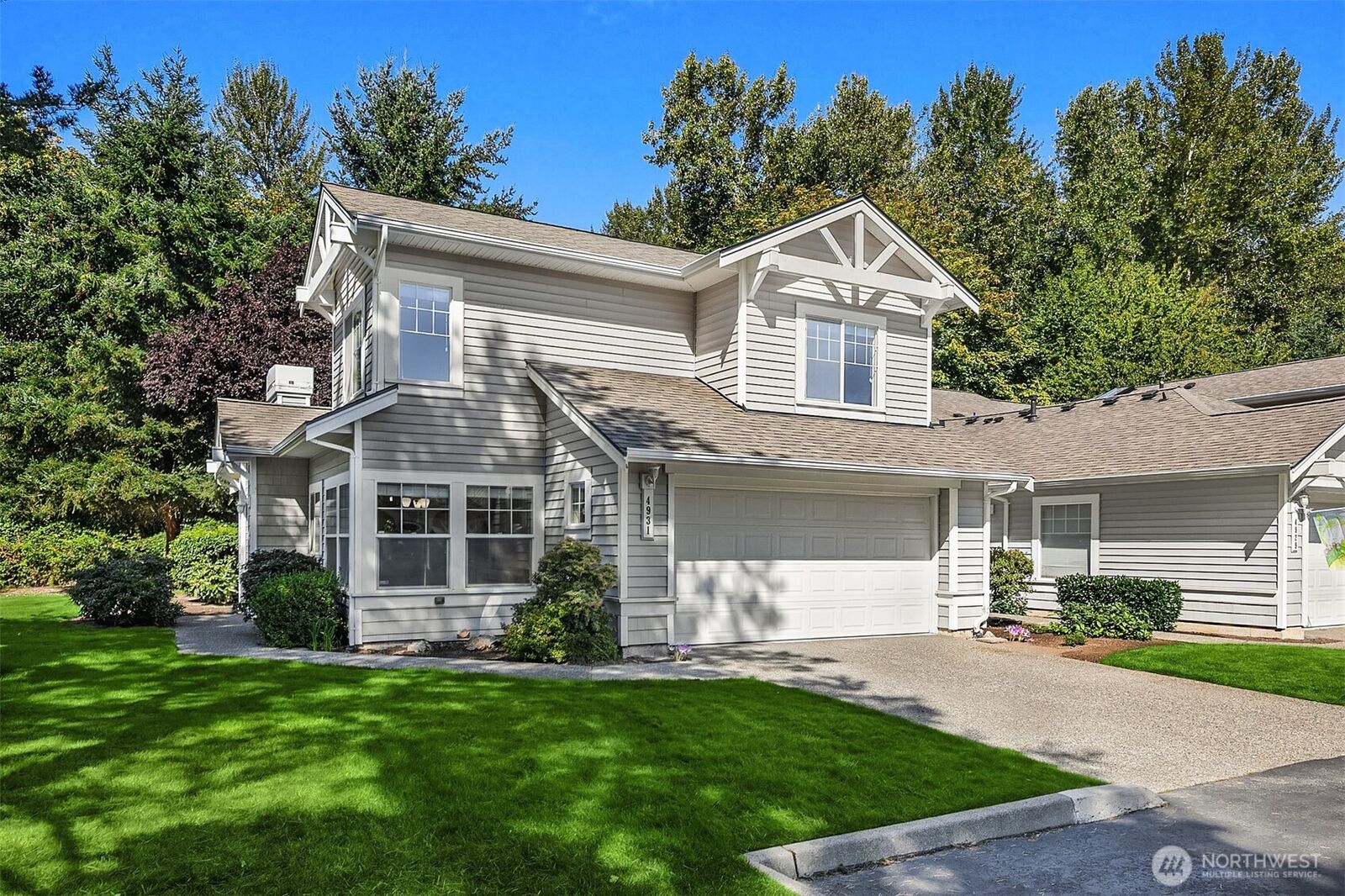 Property Photo:  4931 S 233rd Place 27-1  WA 98032 