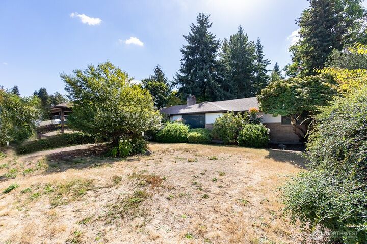 Property Photo:  2215 S 216th Street  WA 98198 