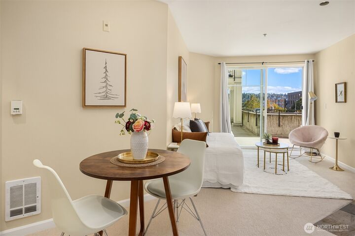 Property Photo:  1525 NW 57th Street 211  WA 98107 