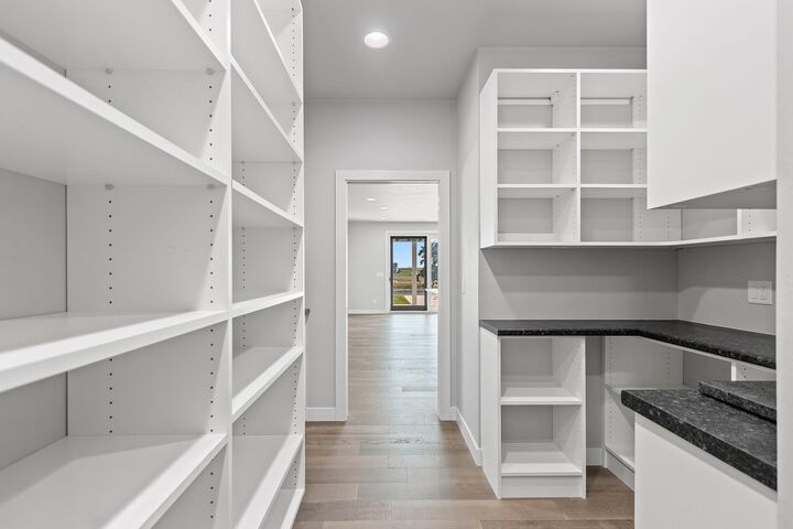 Property Photo: 167 Fox Shores Drive WI 54115