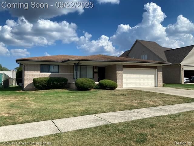 Property Photo: 30600 Manor Drive MI 48071