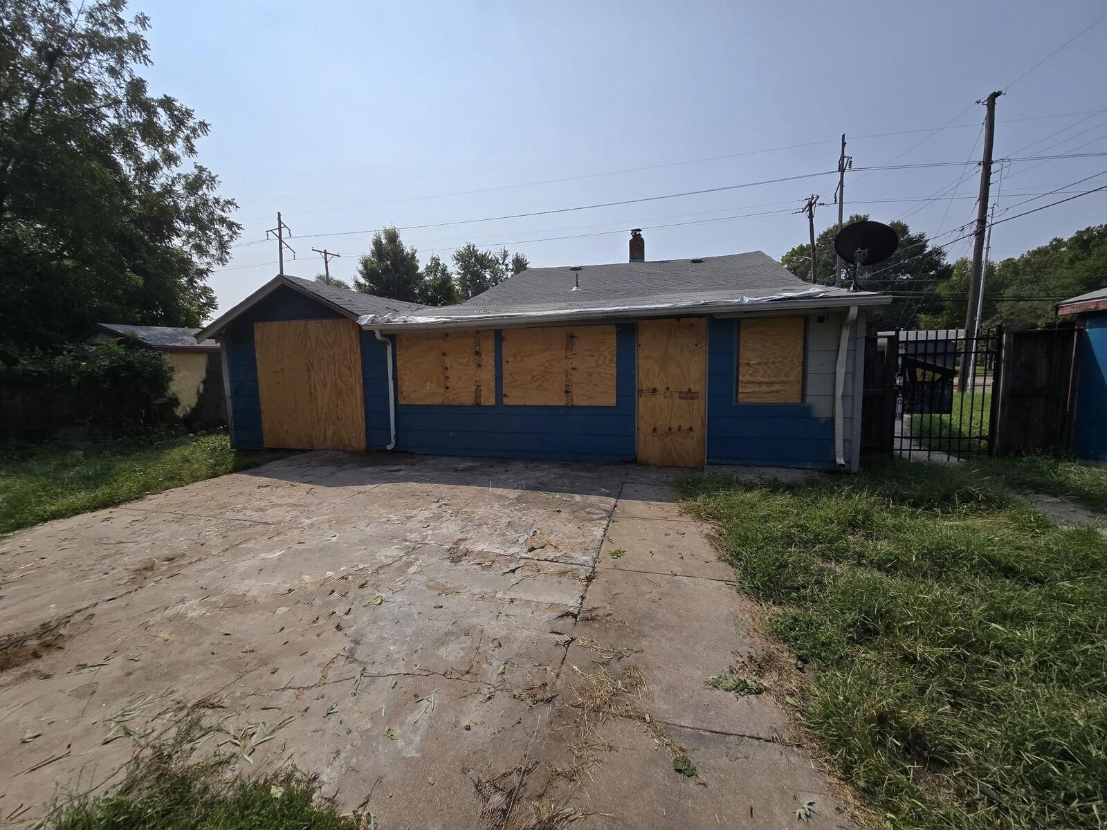 Photo de la propriété:  3330 W 2nd St N  KS 67203 