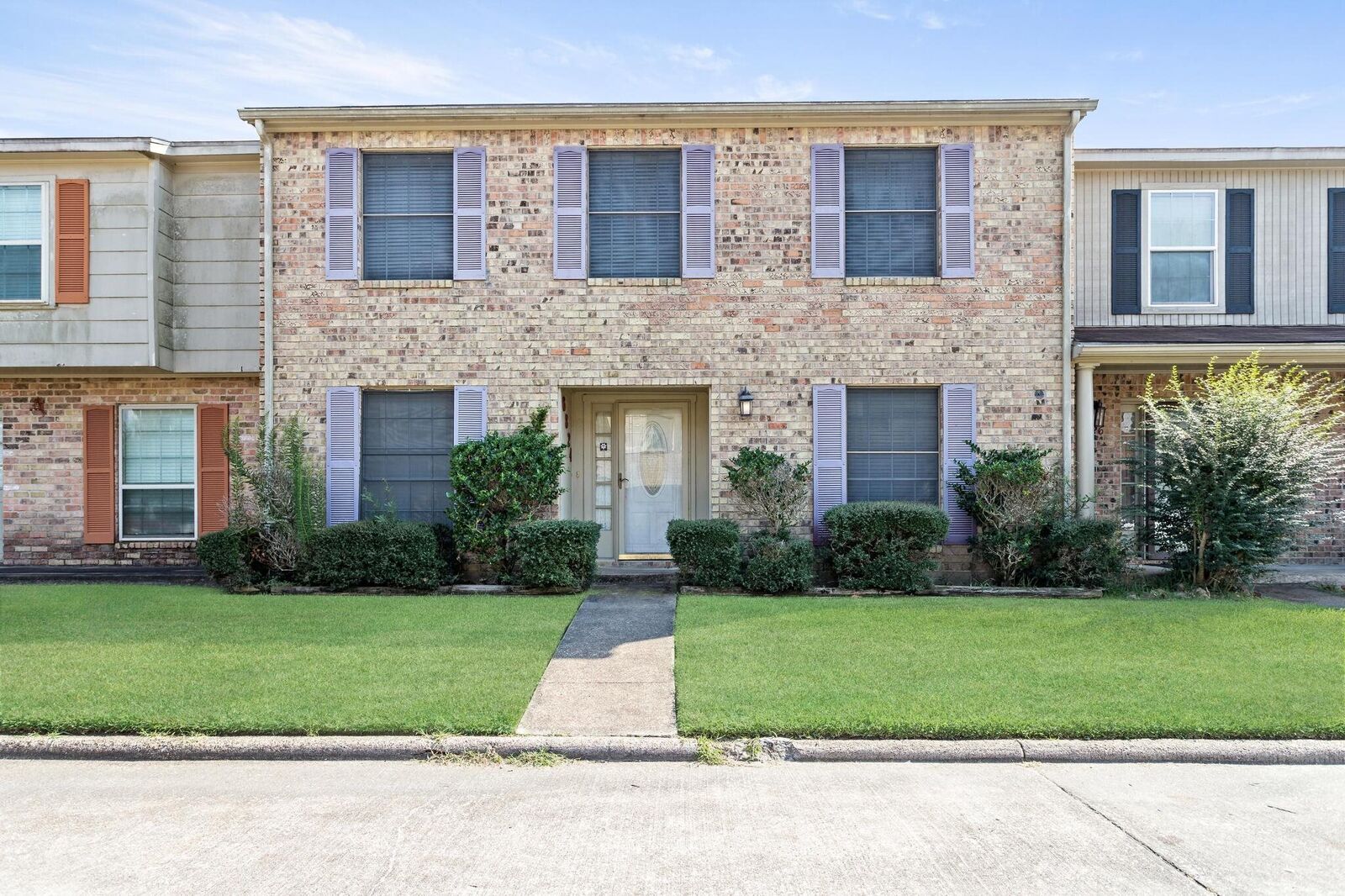 Property Photo:  6824 Marshall Place  TX 77706-3227 