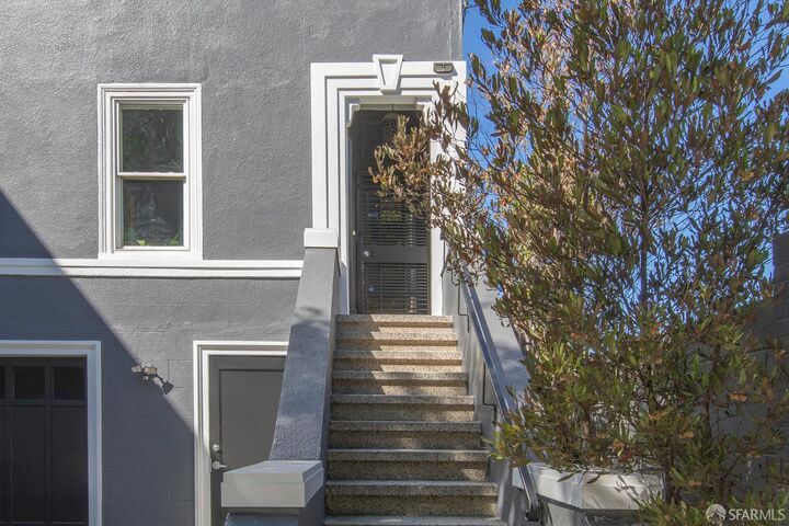 Property Photo:  2360 Folsom Street A  CA 94110 