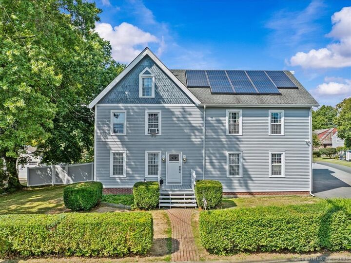 217 Huntington Road  Stratford CT 06614 photo
