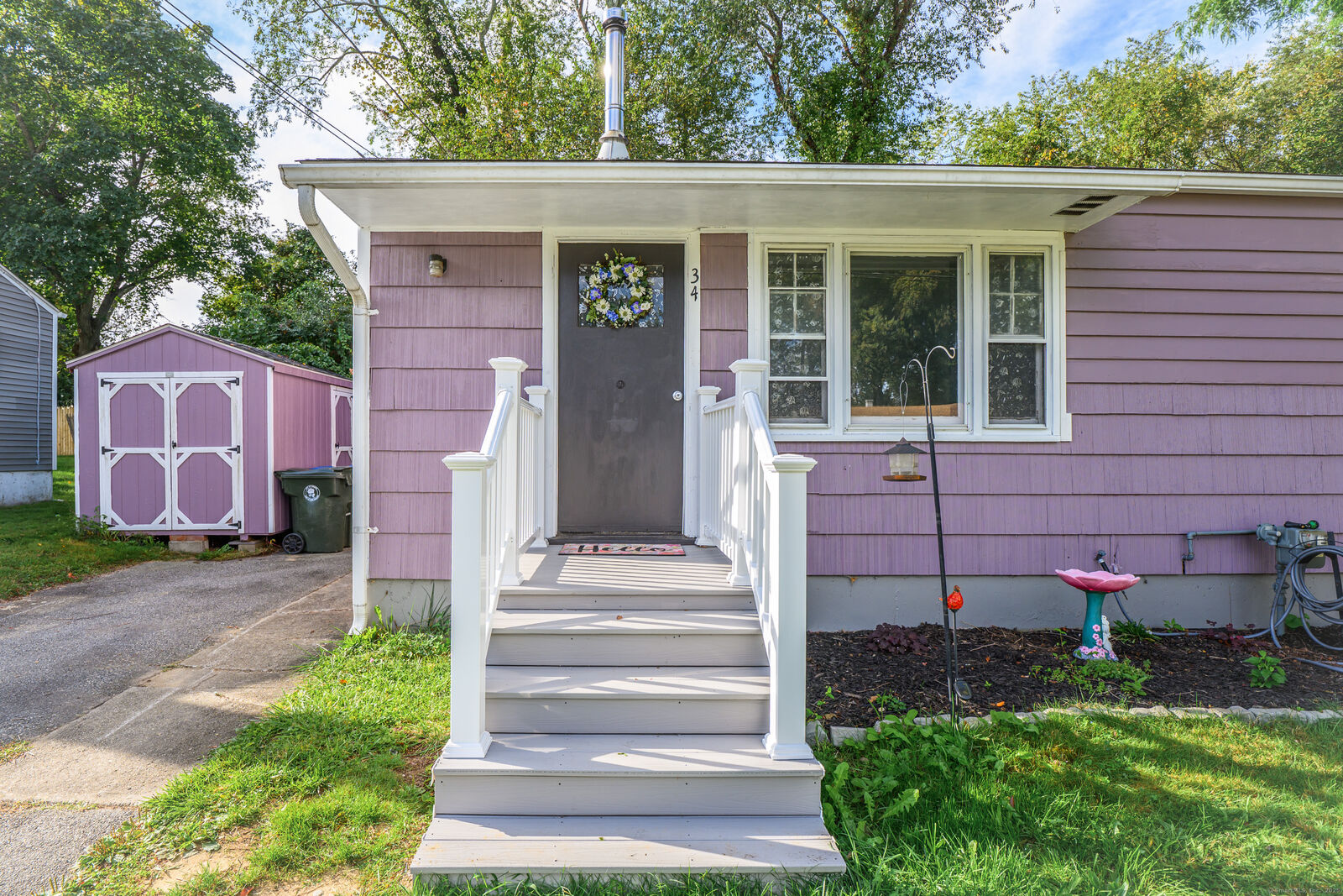 Property Photo:  34 Great Plain Road  CT 06360 