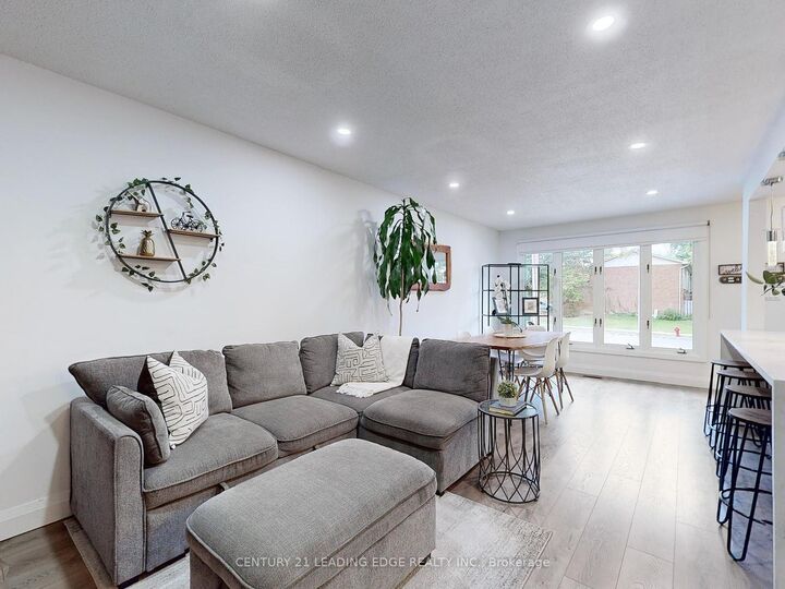 Property Photo:  49 Quigley Road  ON L8K 6K9 