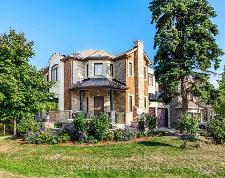 Property Photo:  9A Anglin Drive  ON L4E 3M5 
