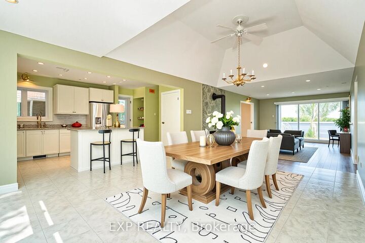 Photo de la propriété:  2577 Regional 174 Road  ON K4C 1E5