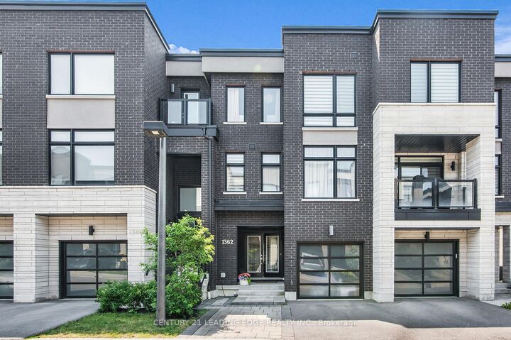 Property Photo:  1362 Gull Crossing N  ON L1W 0B7 
