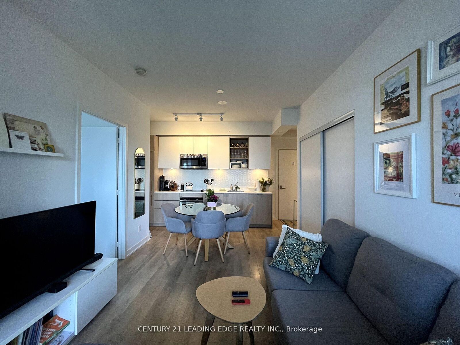 Property Photo:  50 Ordnance Street 1912  ON M6K 0C9 