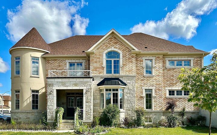 21 Tupling Street  Bradford West Gwillimbury ON L3Z 0W8 photo
