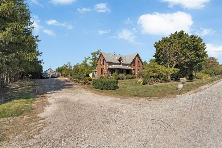 Property Photo:  6549 Pain Court Line  ON N0P 1Z0 