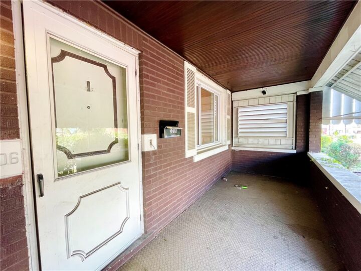 Property Photo:  3206 Grover St  PA 15132 