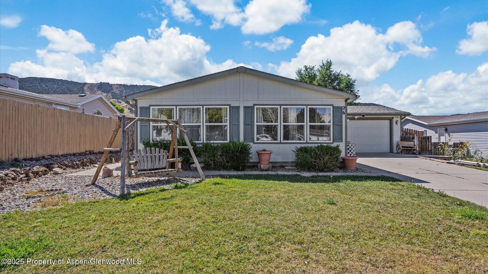 Property Photo:  26 Baker Hill Place  CO 81635 