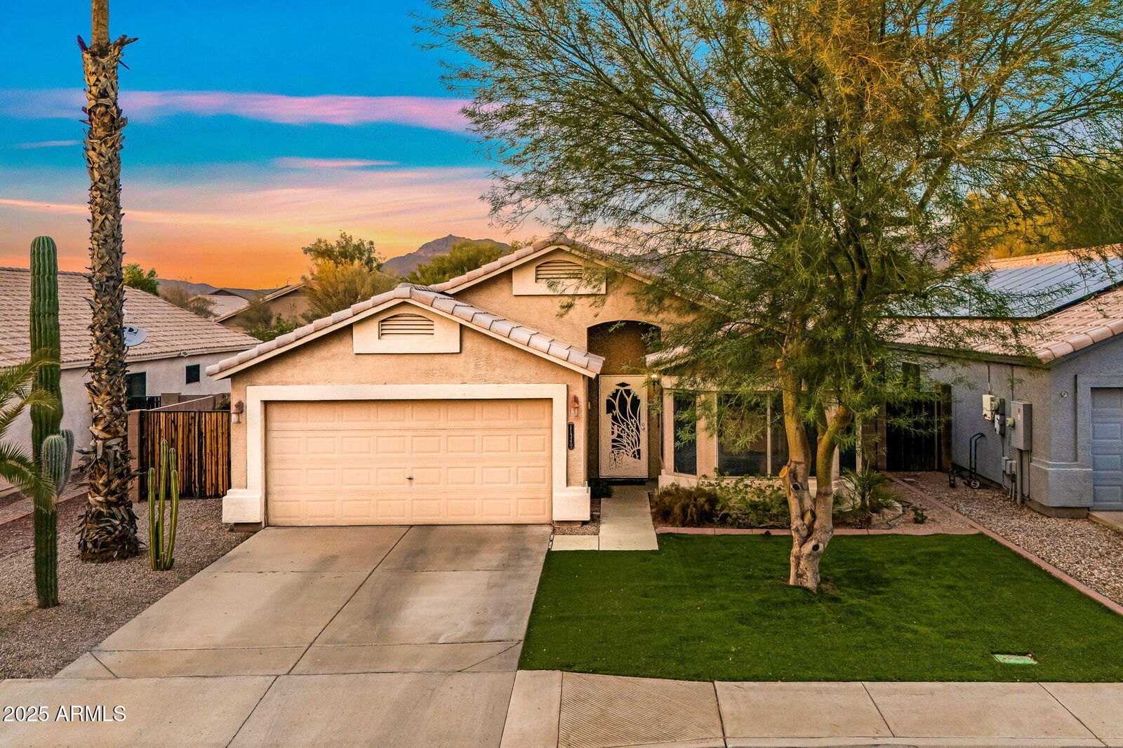 Property Photo: 11340 E Caballero Street AZ 85207