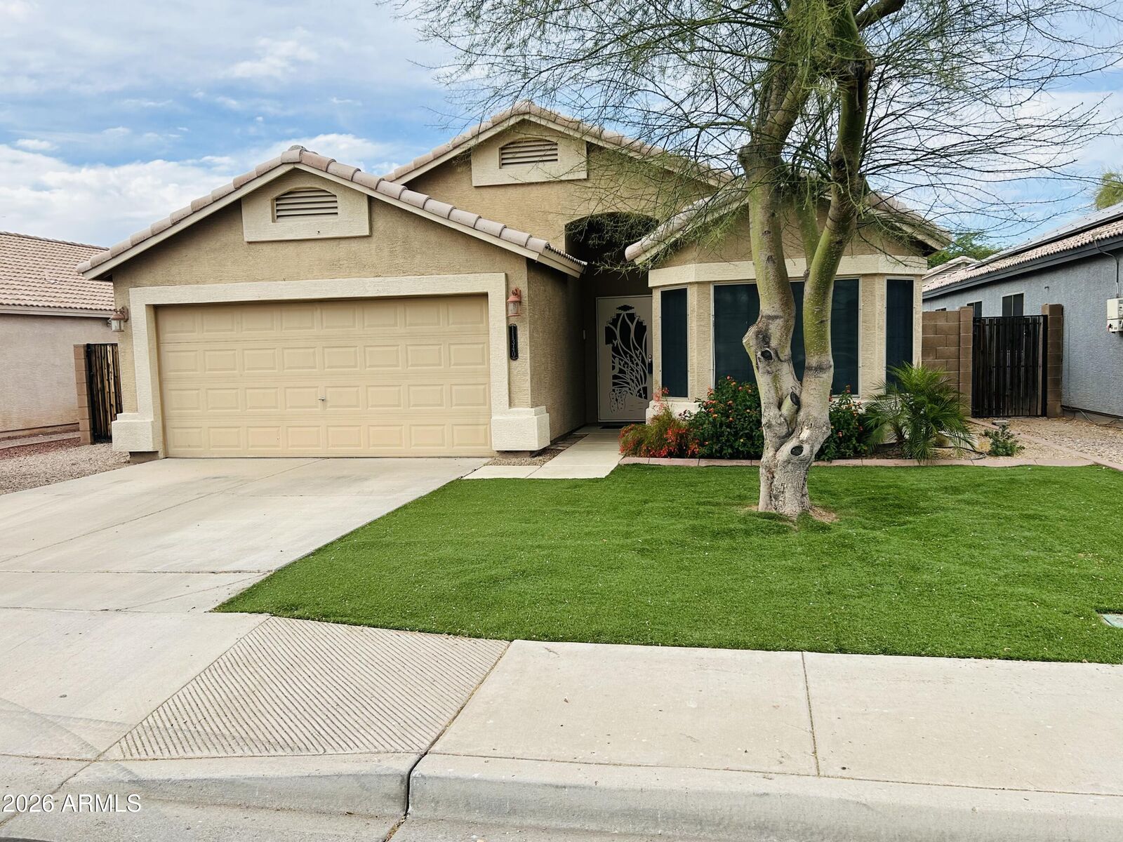 Property Photo:  11340 E Caballero Street  AZ 85207 