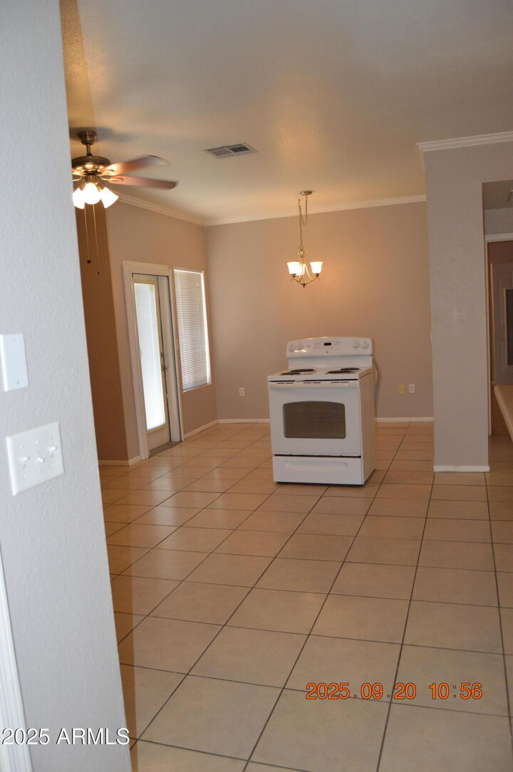 Property Photo: 16013 S Desert Foothills Parkway 1067 AZ 85048