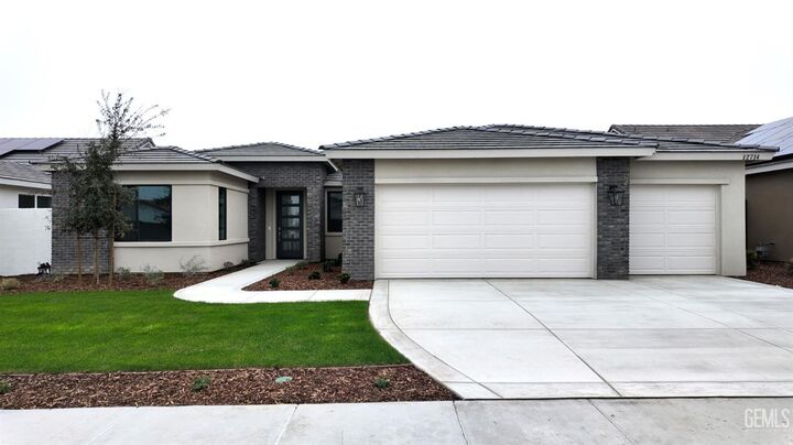 12714 Graham Court  Bakersfield CA 93311 photo