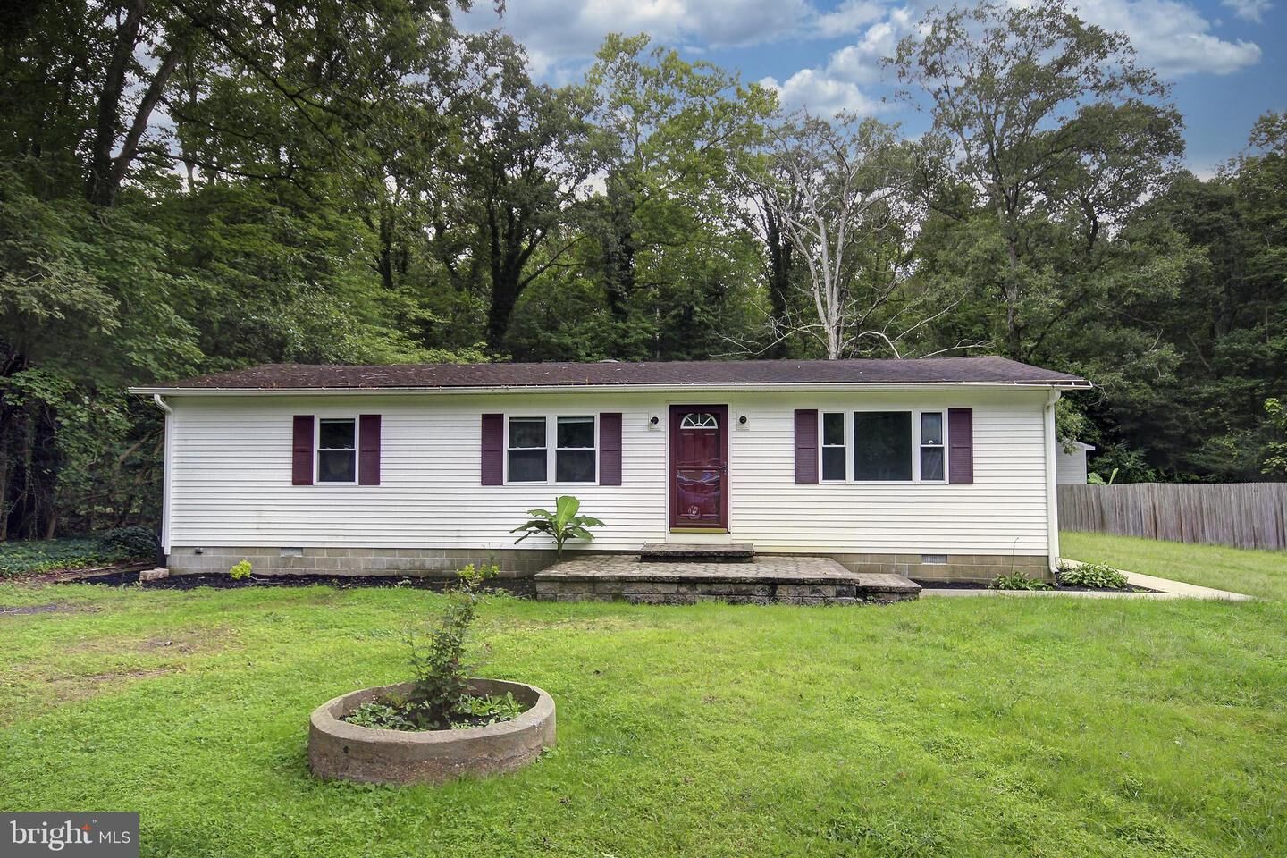 Property Photo: 6844 Coleman Avenue MD 21804