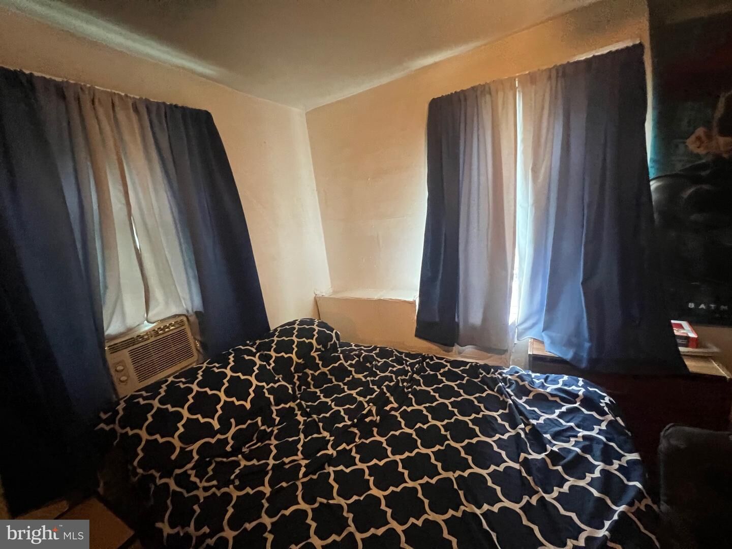 Property Photo: 2109 Tasker Street PA 19145