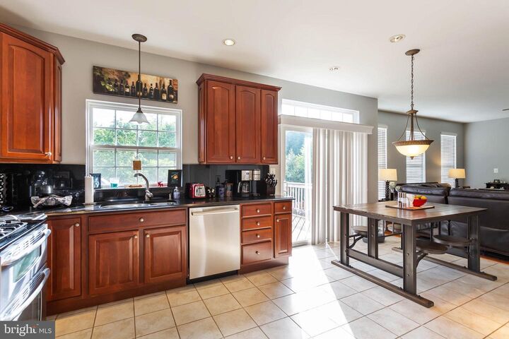 Property Photo:  2857 Myrtlewood Drive  VA 22026 