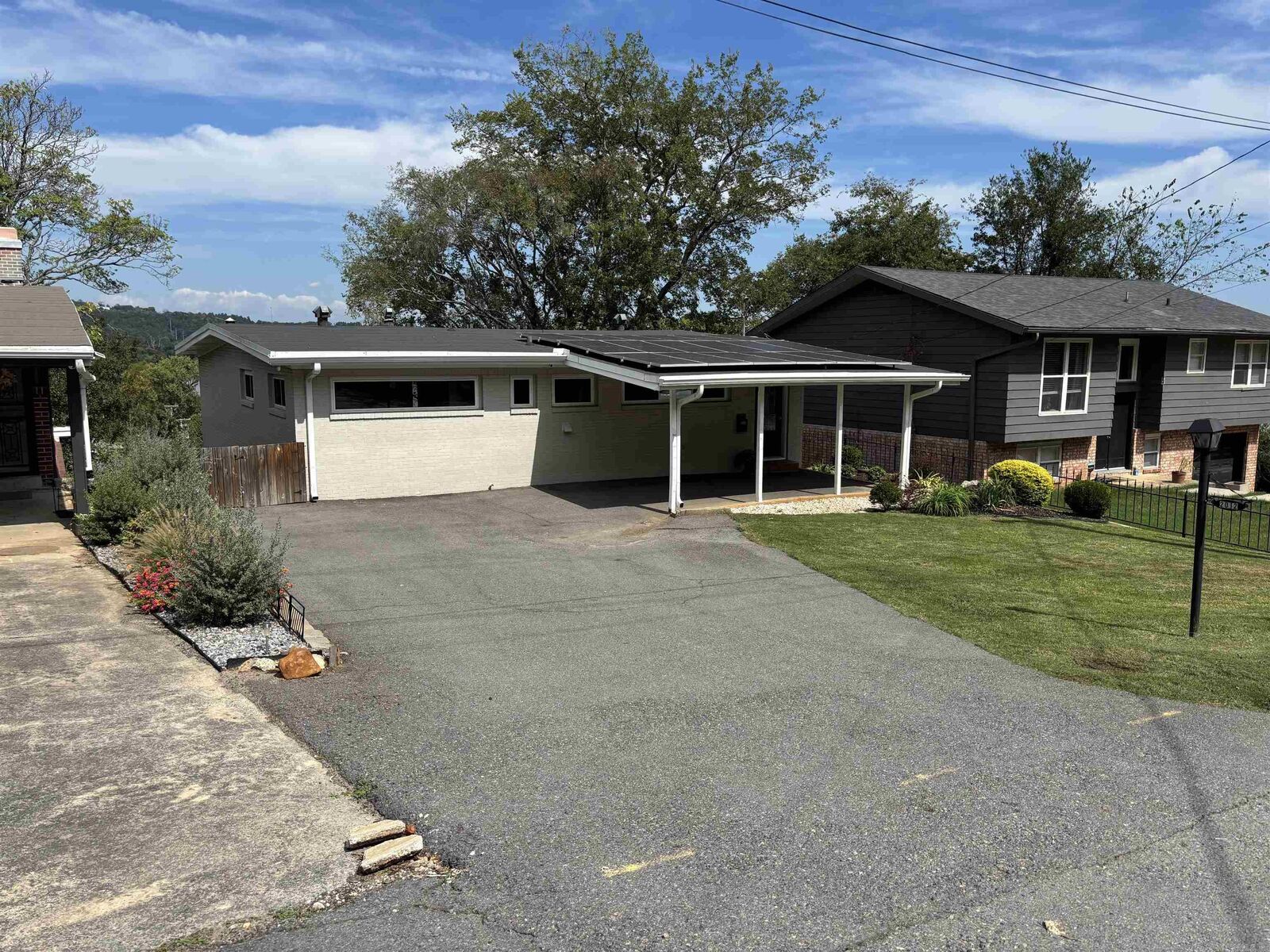 Property Photo:  2012 Riverview Dr  AR 72205 