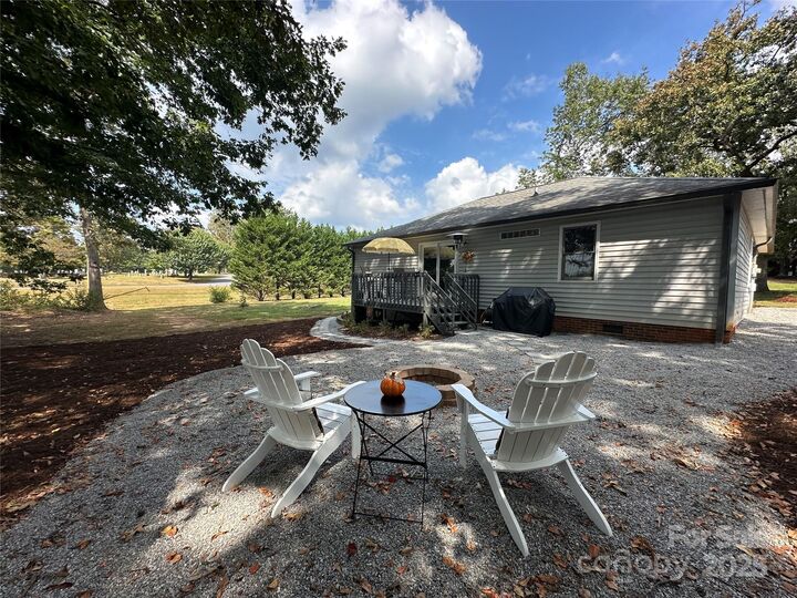 Property Photo: 102 Stephens Drive NC 28655