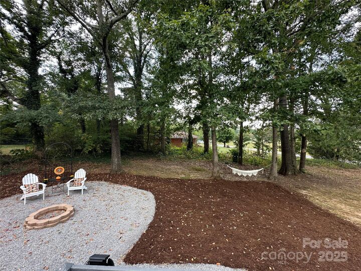 Property Photo:  102 Stephens Drive  NC 28655 