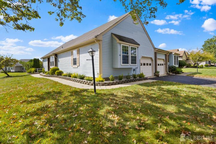 Property Photo:  3 Berkshire Drive B  NJ 08831 
