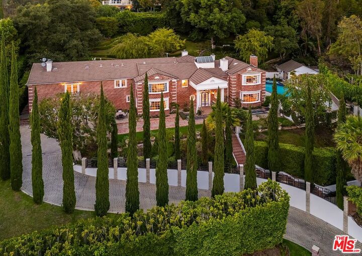 Property Photo:  725 N Faring Rd  CA 90077 