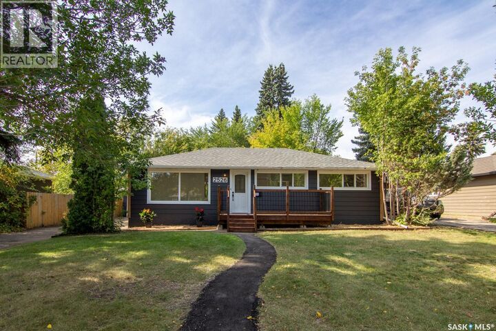 2526 Broadway Avenue  Saskatoon SK S7J 0Z2 photo