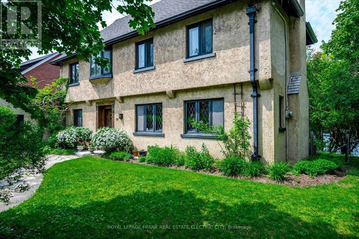 Property Photo:  82 Dublin Street  ON K9H 3A9