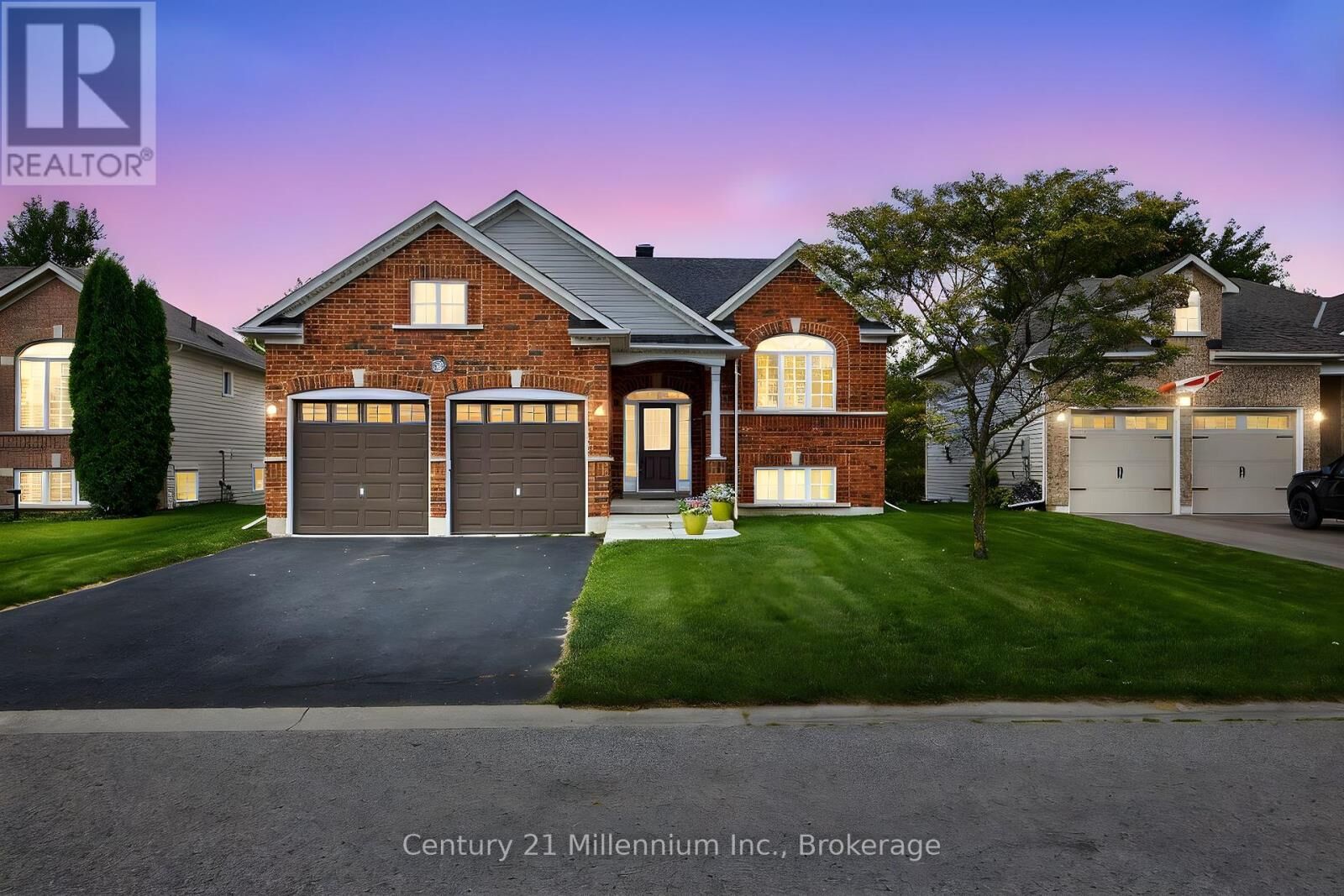 Property Photo: 45 Red Pine Crescent ON L9Z 3B2