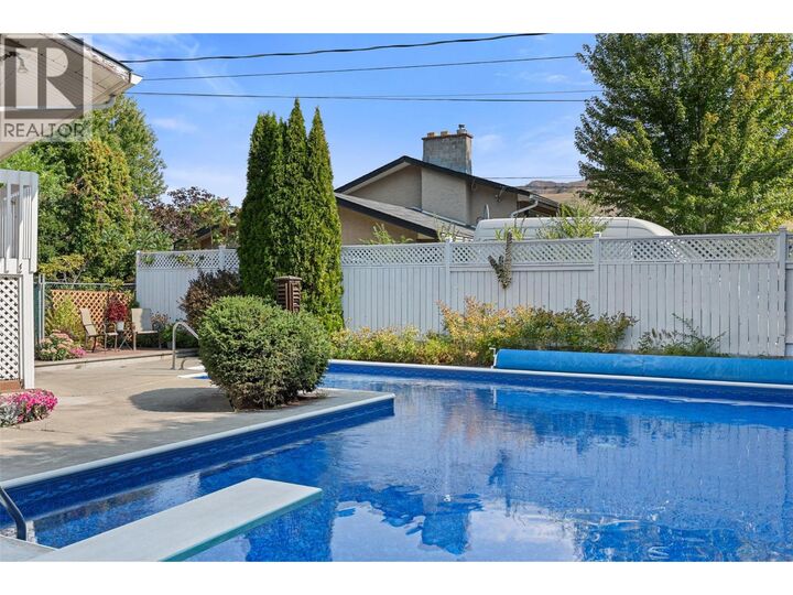 Photo de la propriété: 3507 Bank Road BC V2B 7A3