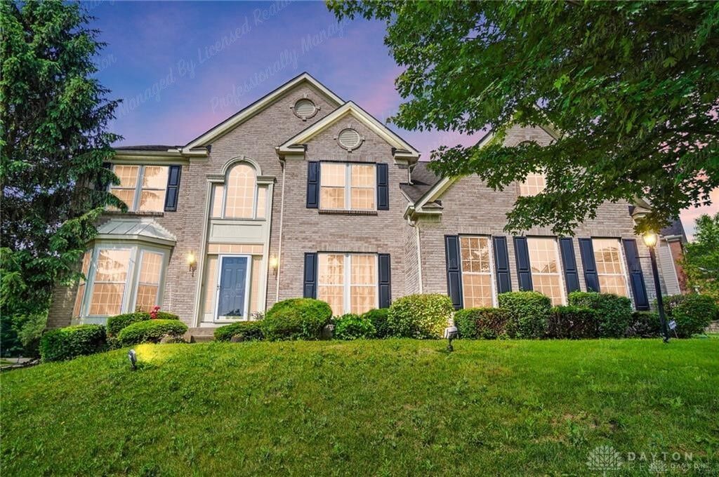 Property Photo: 2435 Forest Oaks Drive OH 45431