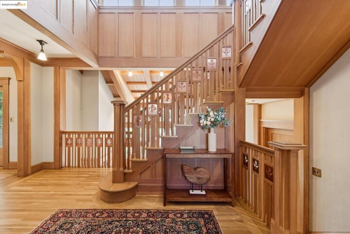 Property Photo:  73 Fairview Ave  CA 94610 