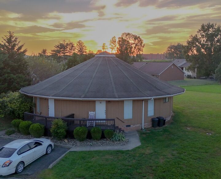 Property Photo: 151,153, 163,167 Gene Wilson Blvd KY 41230