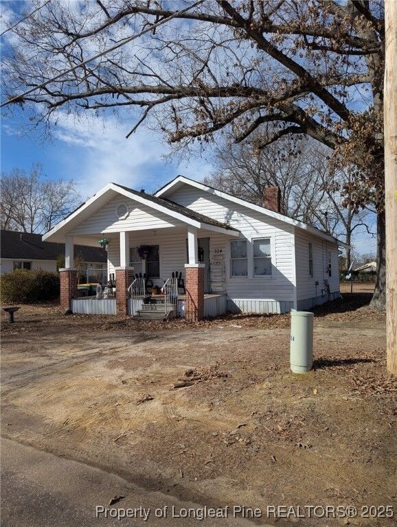 Property Photo:  204 Warwick Mill Road  NC 28358 
