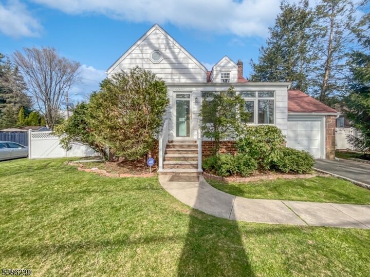 2225 Stecher Ave  Union Twp. NJ 07083 photo