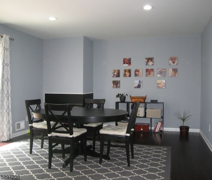Property Photo: 141 Grantham Dr 141 NJ 08873