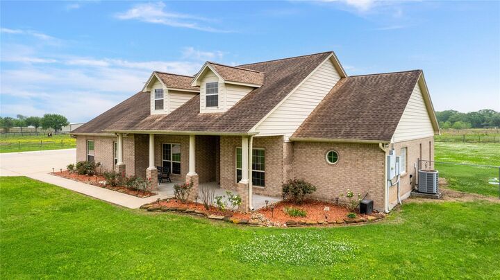Property Photo:  2224 County Road 660B  TX 77534 
