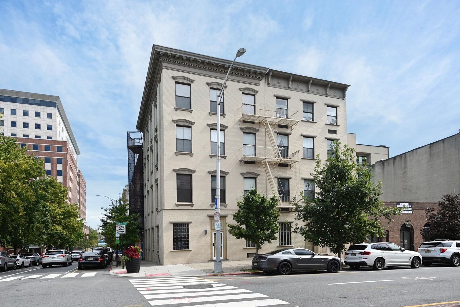 Property Photo:  41 1st St 1F  NJ 07030