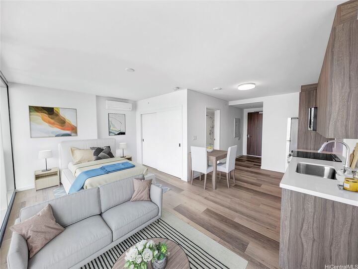 Property Photo:  1515 Liona Street 1810  HI 96814 