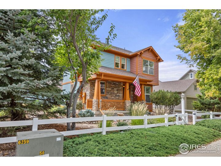 Property Photo:  2069 Bear Creek Pl  CO 80538 