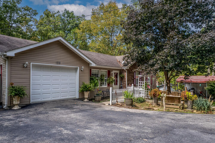 Property Photo: 129 Quail Hollow Road KY 40351